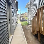 Cozy New Suite In Nw Calgary