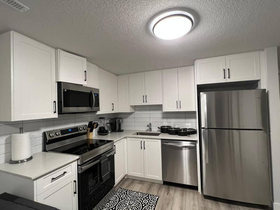 Cozy New In Nw Apartment